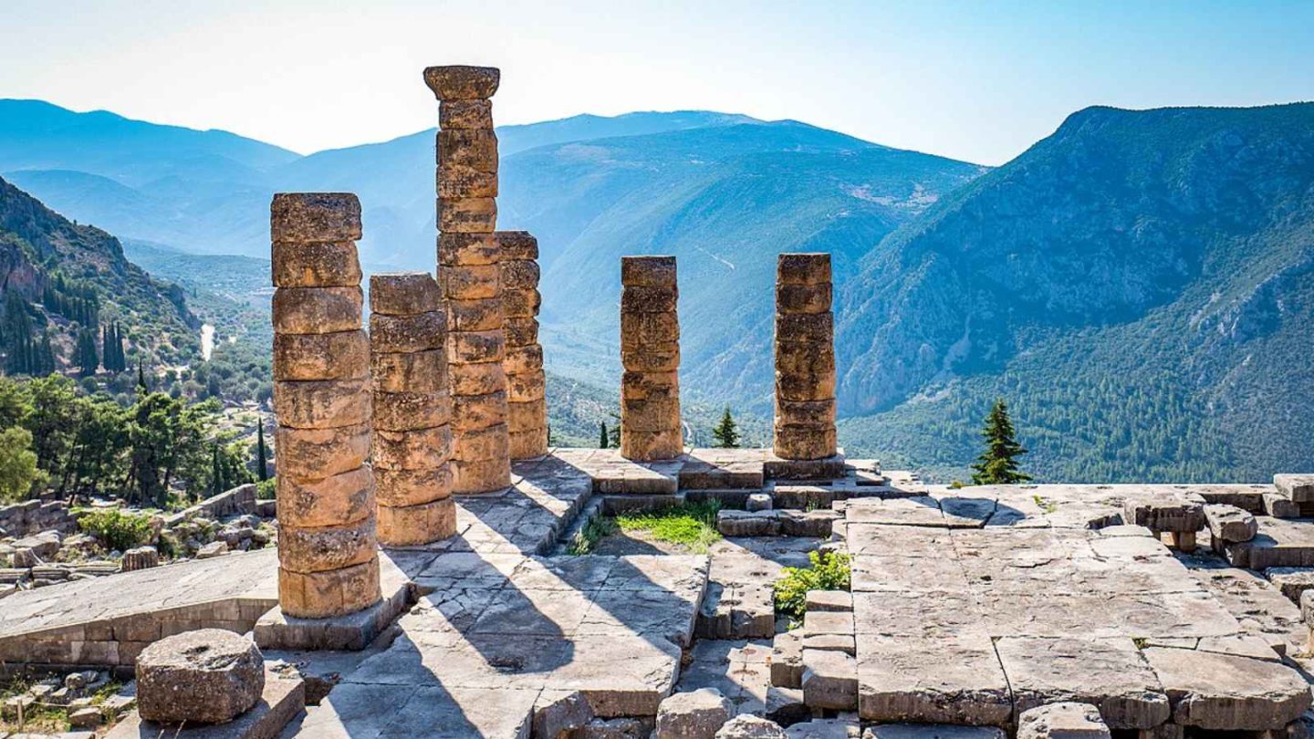 17 Incredible Ancient Greek Ruins to Explore
