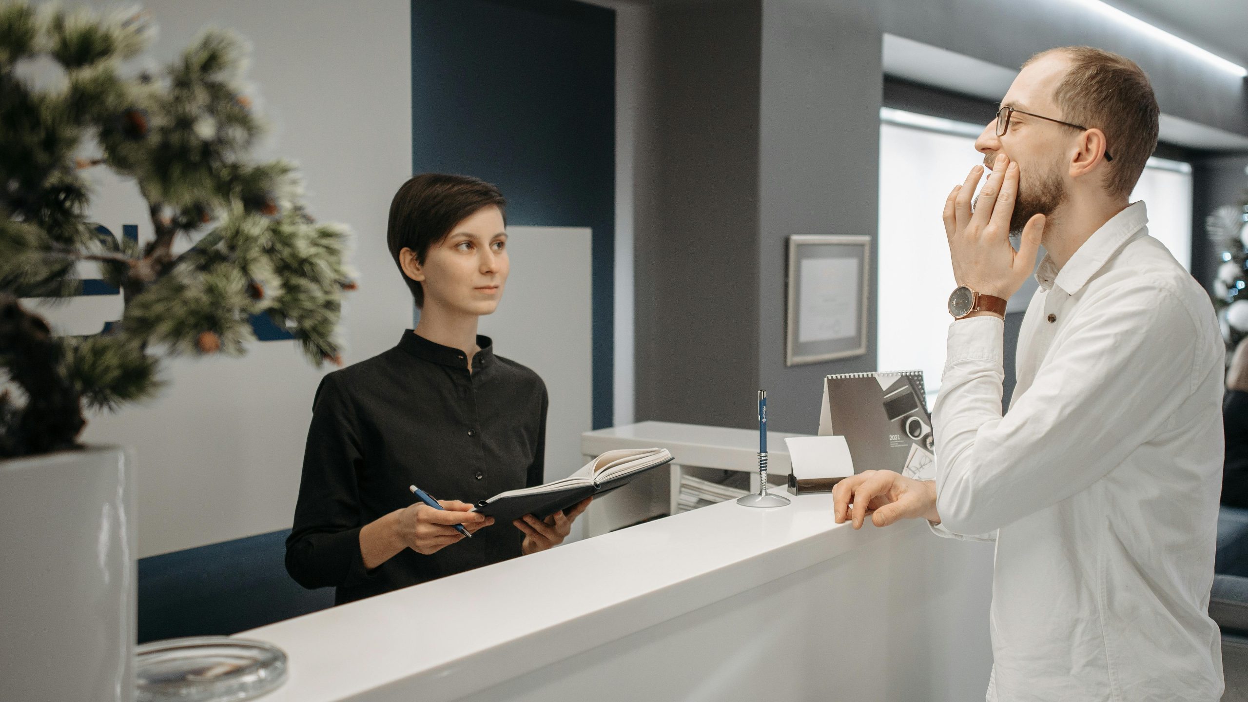 11 Things You Should Never Say While Checking Into a Hotel