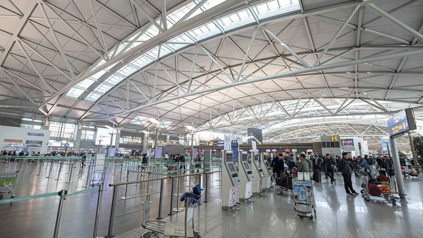 15 Airports That Make Travelling an Exciting Experience in Itself