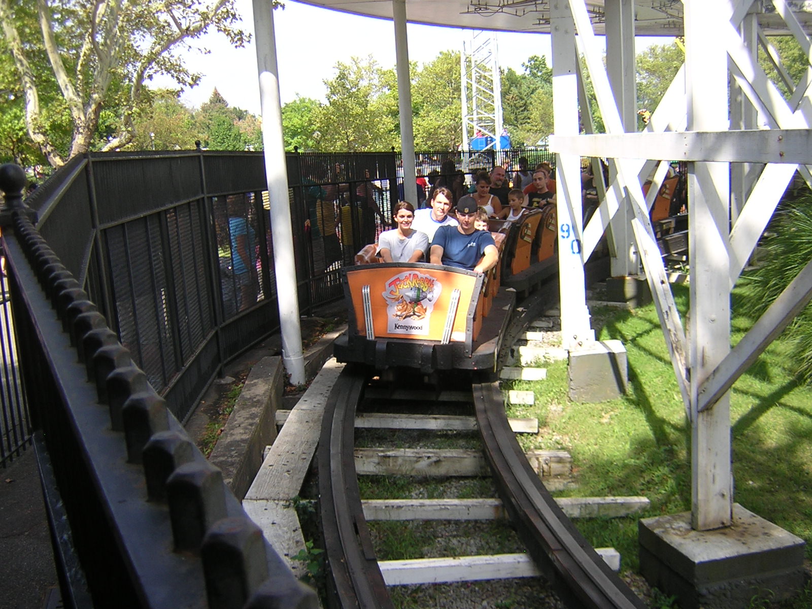 12 Fun Activities to Enjoy with Kids at Kennywood Park