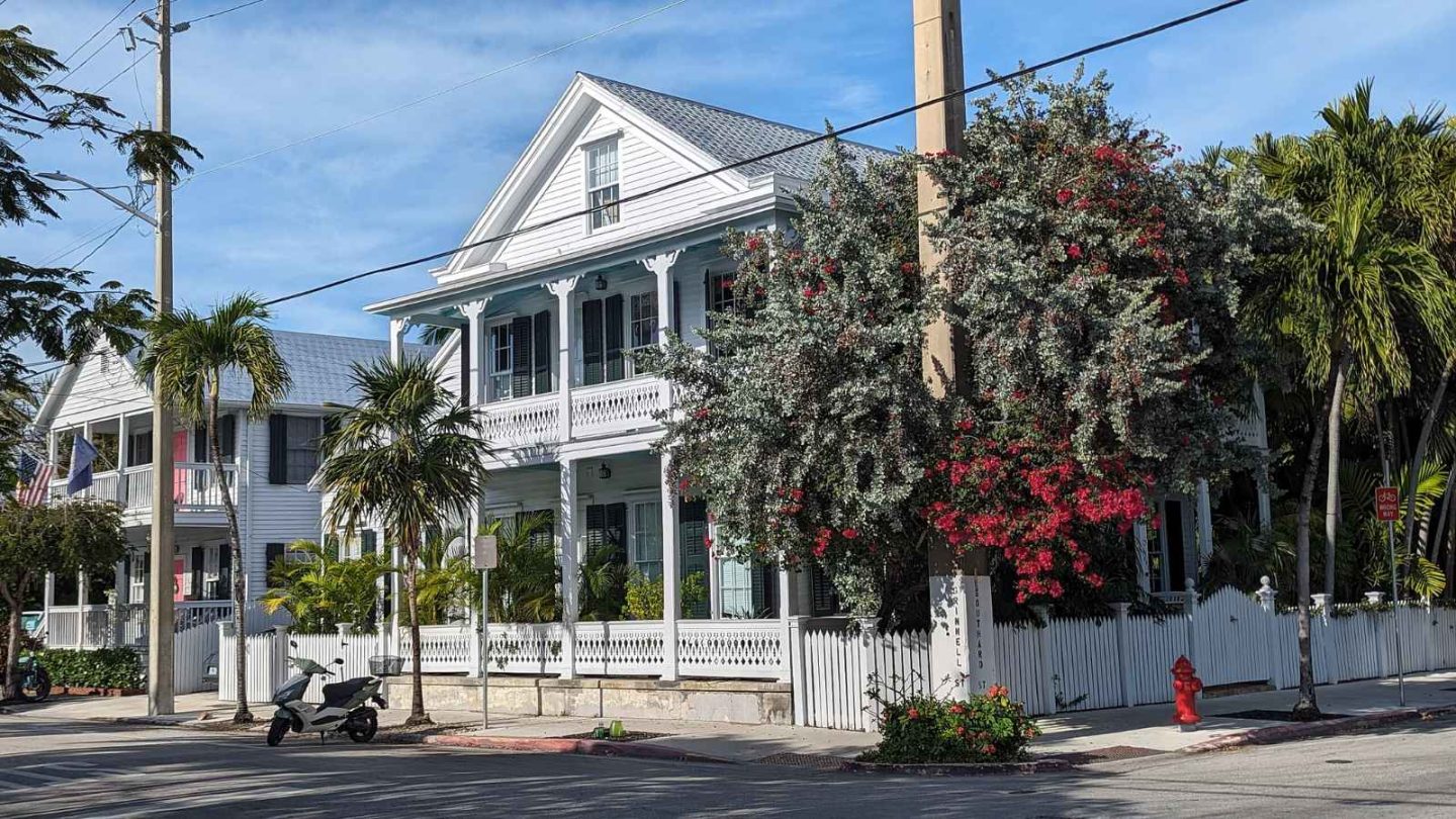15 Historic Beach Towns in the U.S. That Have Stood the Test of Time