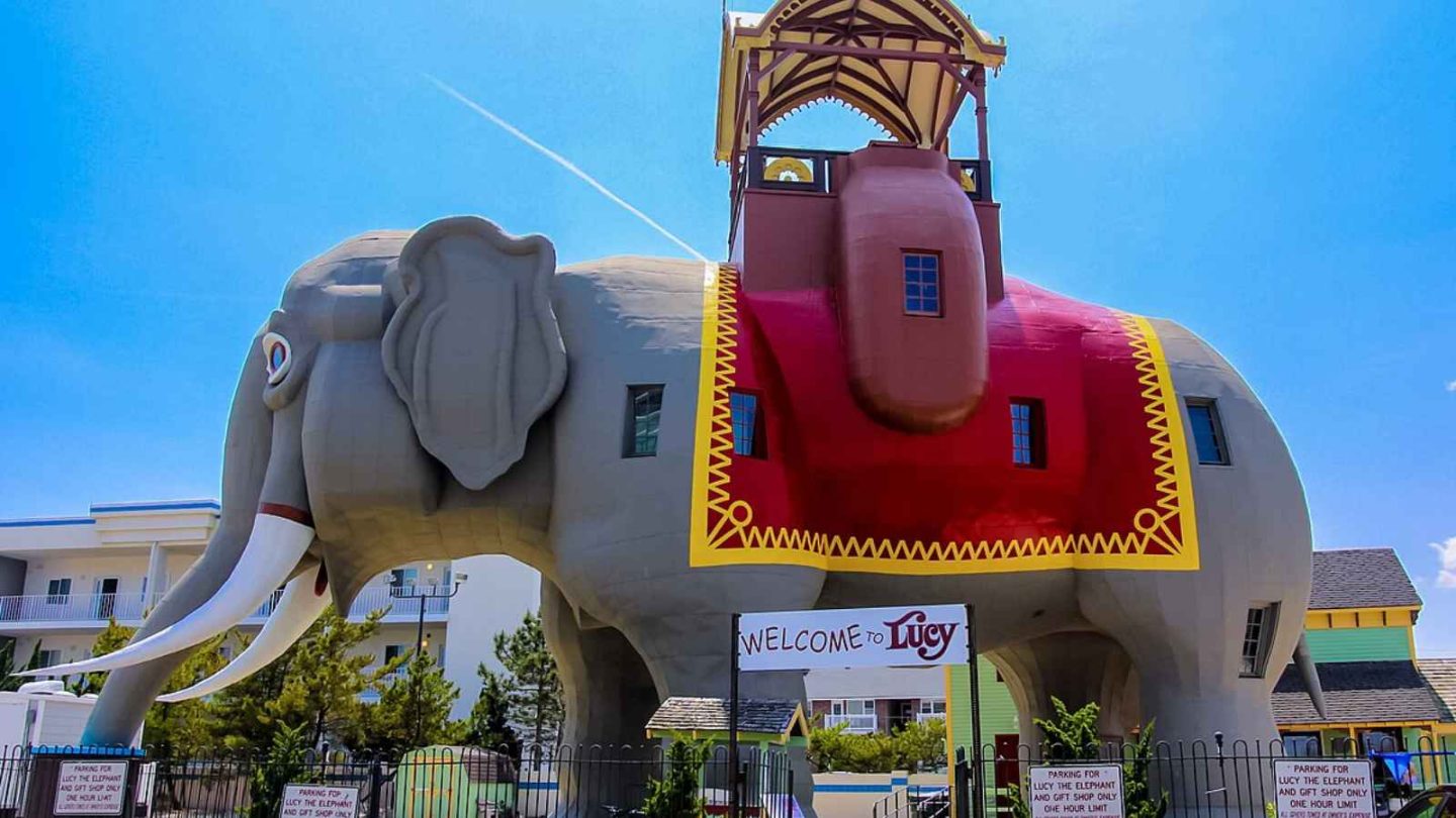 16 Strangest Architectural Marvels in the US