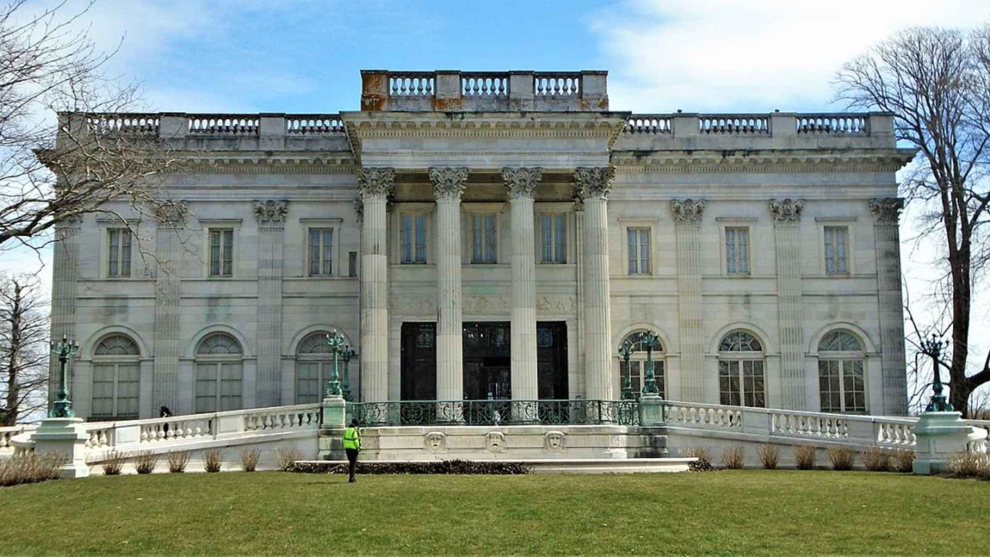 15 Historic Mansions in the Northeast USA Architecture Lovers Need to See