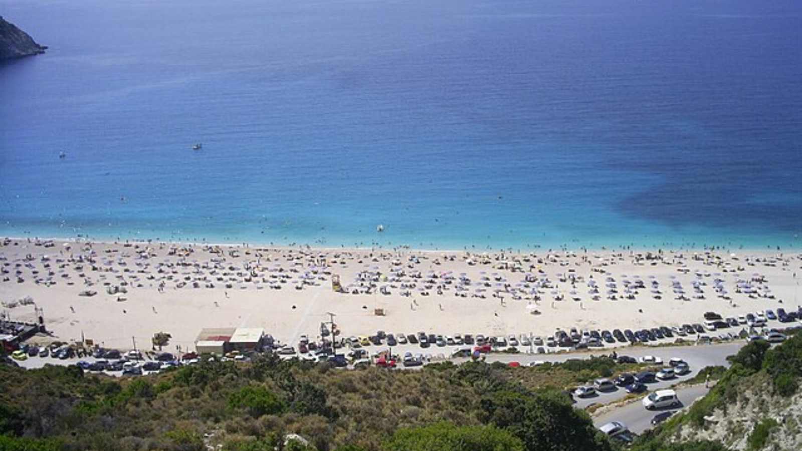 Breathtaking Greek Beaches Where You’ll Want to Soak Up the Sun!