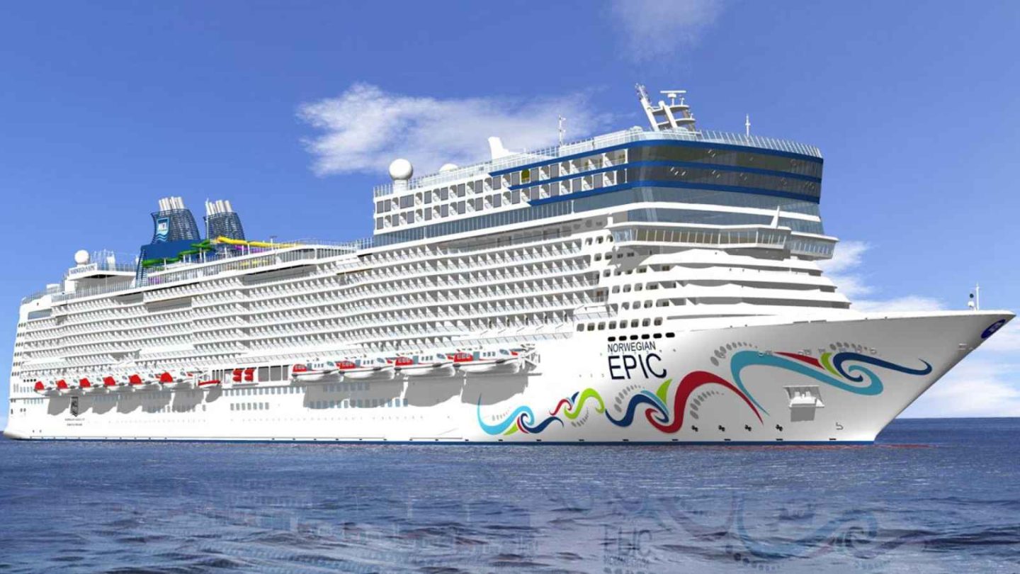 17 Oldest Cruise Lines Still Sailing the Seas Today