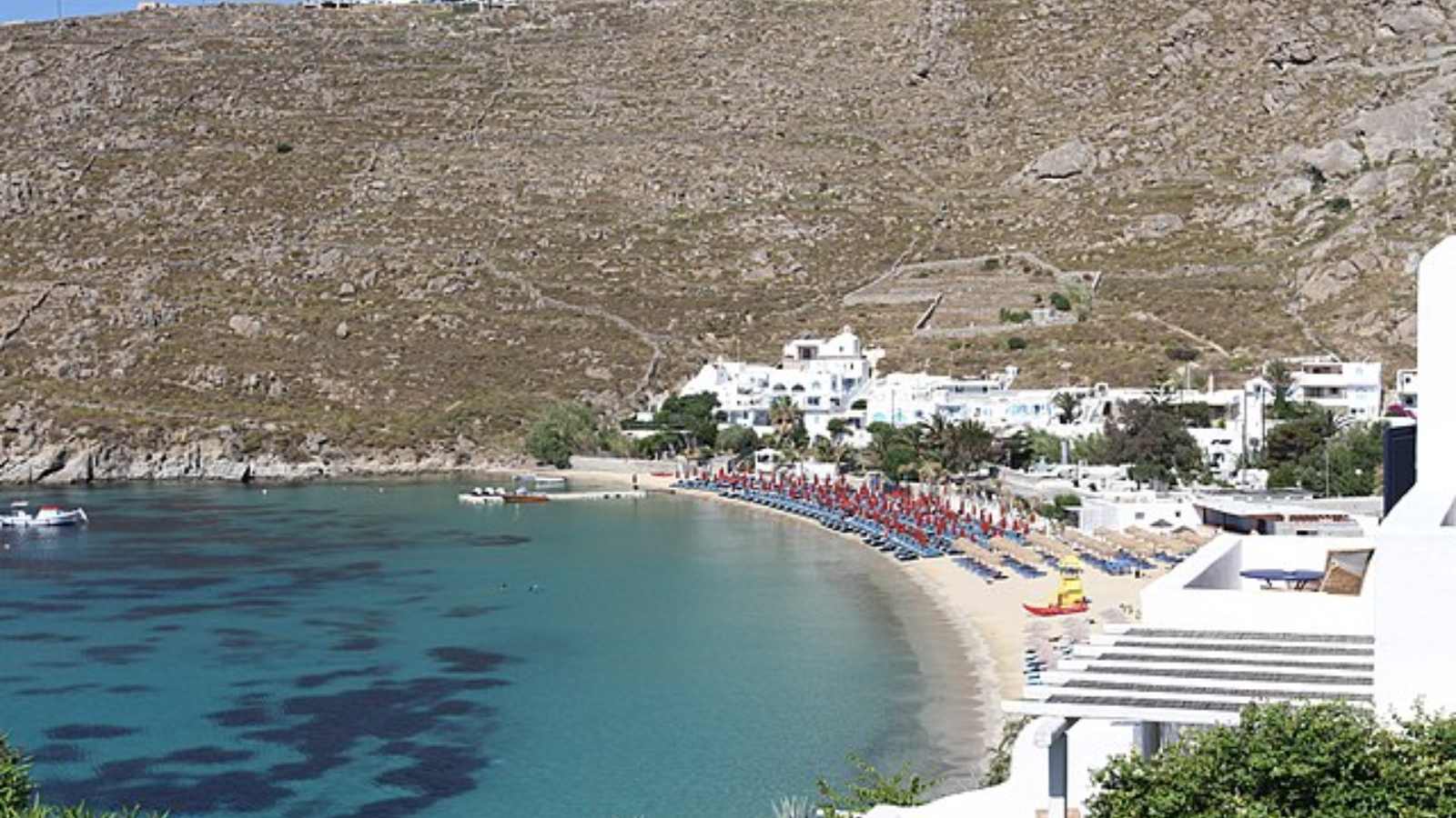 Breathtaking Greek Beaches Where You’ll Want to Soak Up the Sun!