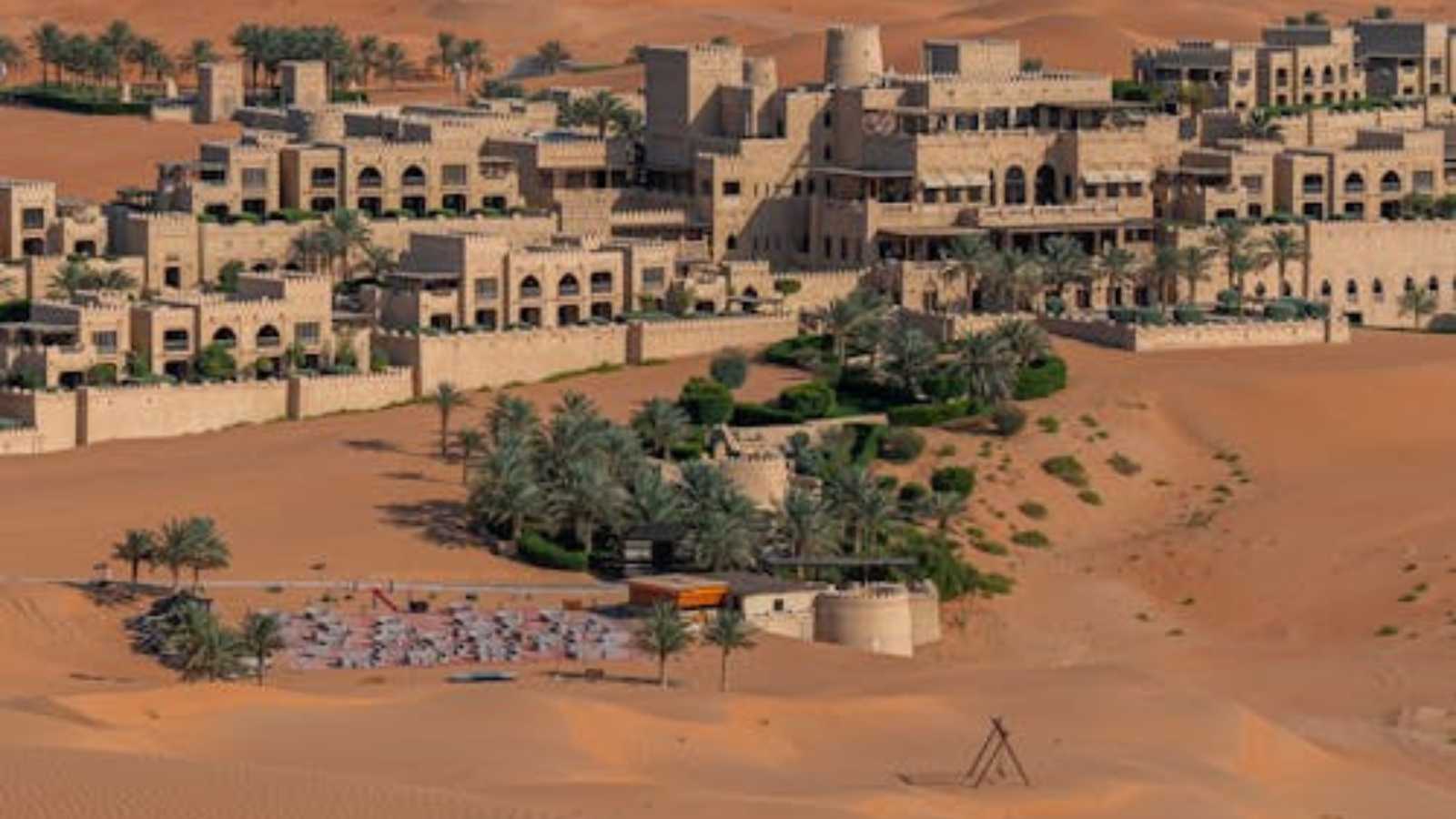Ditch the Daily Grind: Explore the World's Most Luxurious Desert Homes