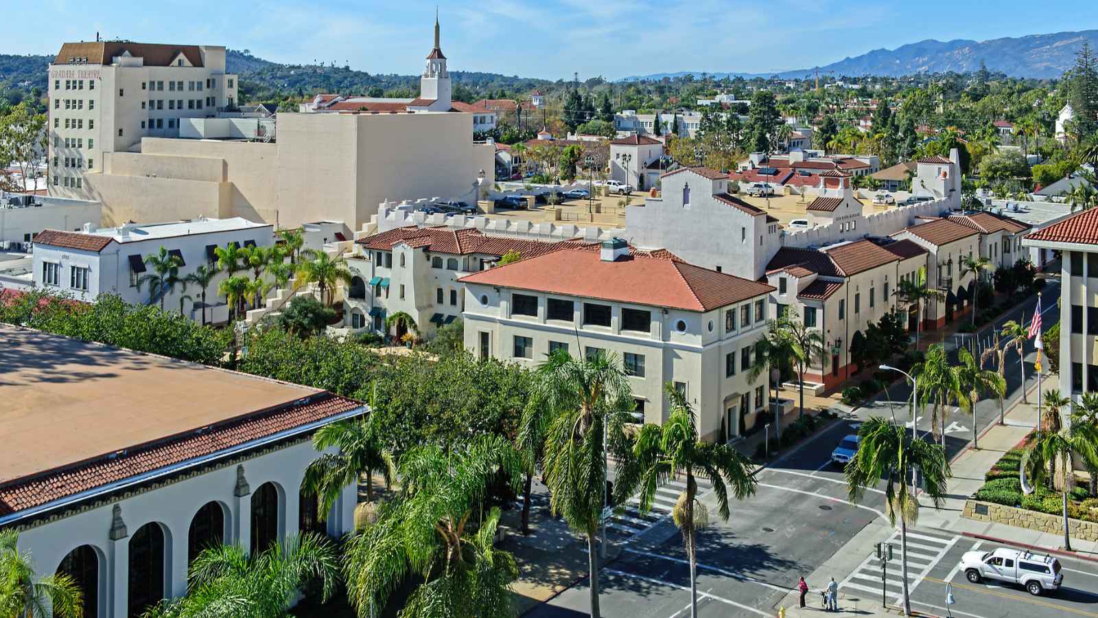 15 Historic Beach Towns in the U.S. That Have Stood the Test of Time