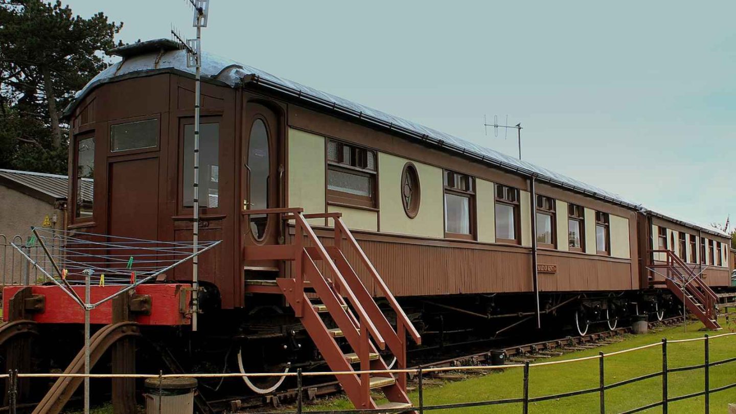 12 Incredible Stays for Train Enthusiasts Around the World