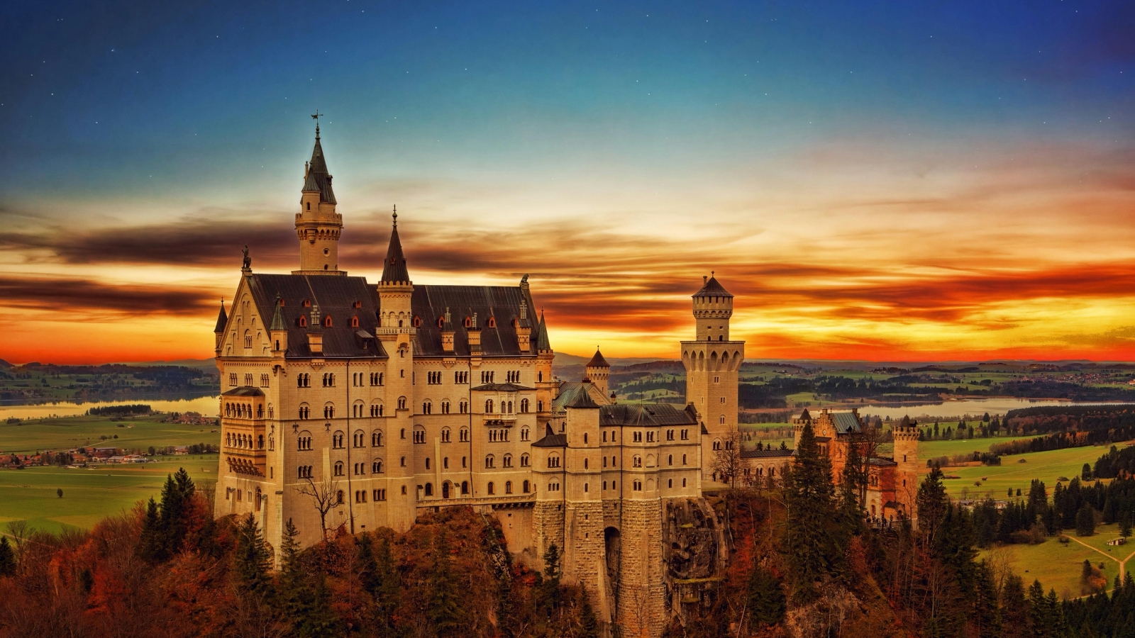 15 Enchanting Palaces In Europe That You Have To See