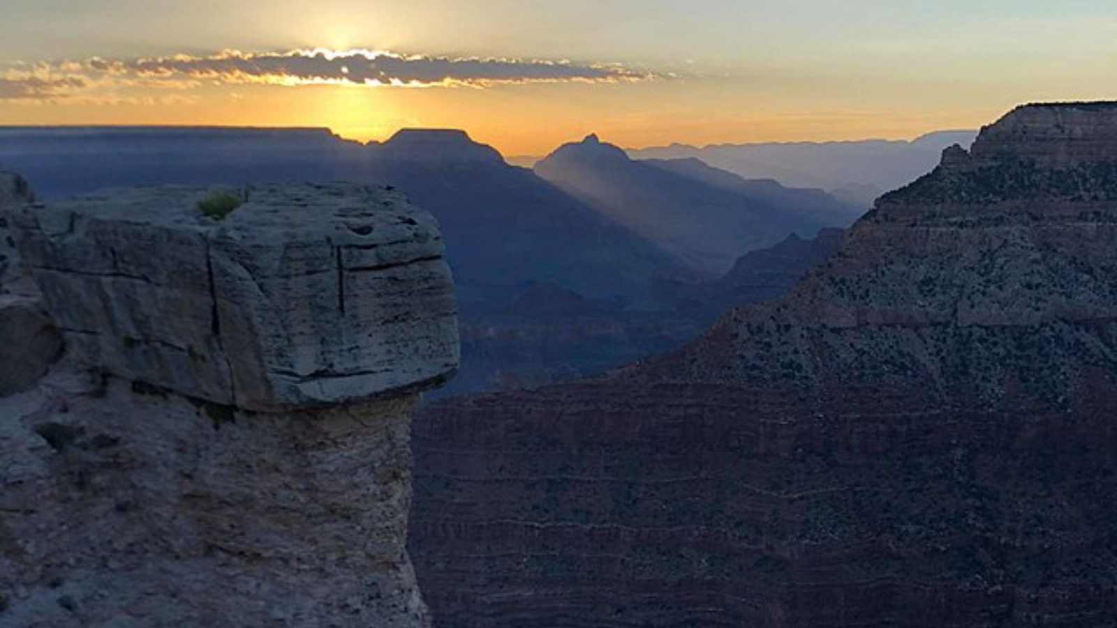 Breathtaking Sunrises Around the World You Need to See at Least Once! 