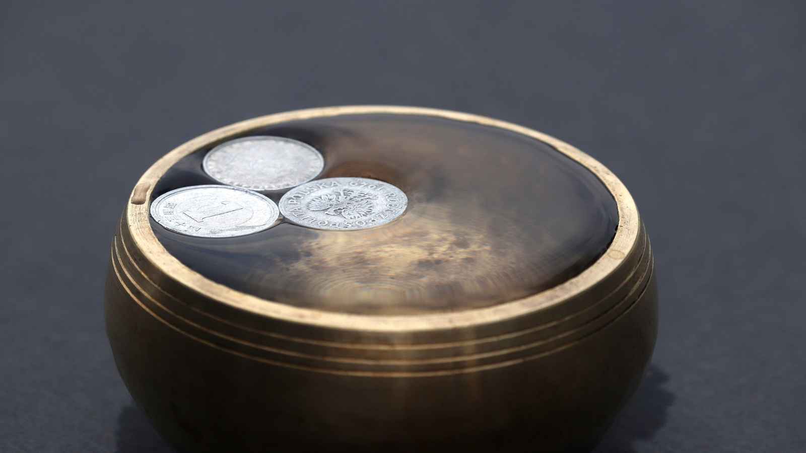 15 Essential Tips to Safely Clean Your Coin Collection Without Ruining Its Value