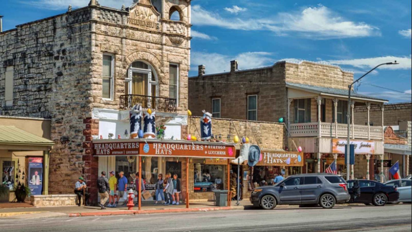 These 17 U.S. Cities Look and Feel Like They Belong in Europe