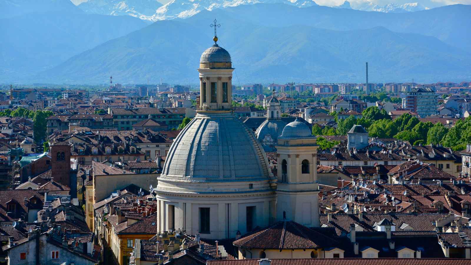 17 Italian Getaways That’ll Make You Want to Pack Your Bags Today