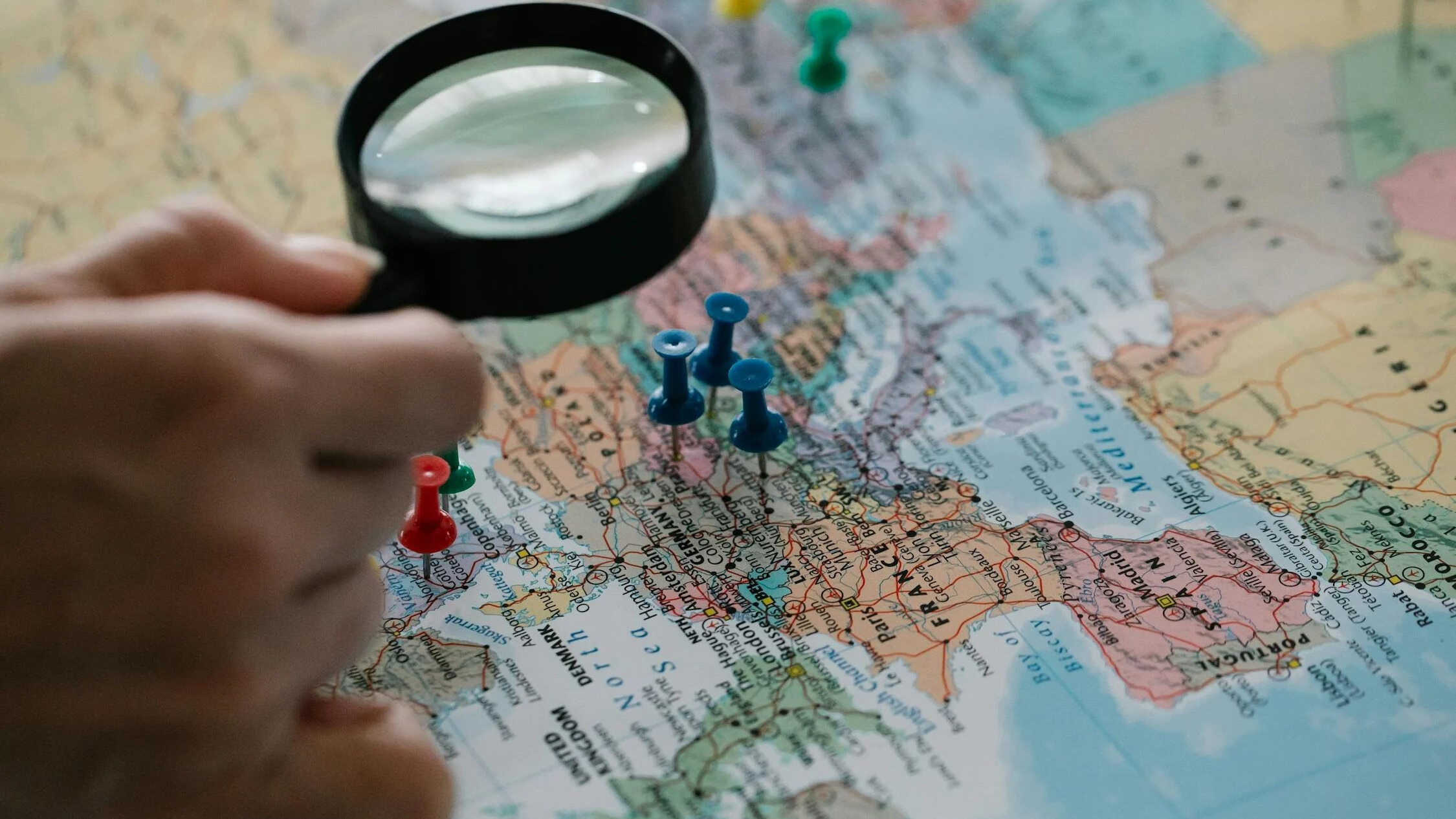 14 Regional American Accents: A Linguistic Journey Through the USA