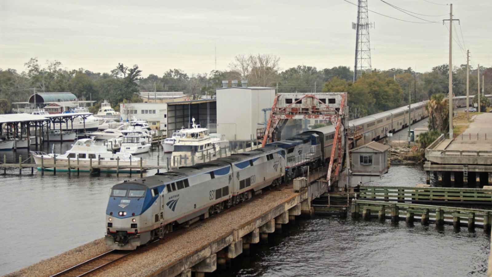 These 10 American Train Rides Are Pure Travel Magic
