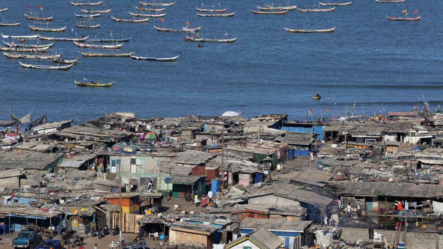15 Popular Countries Limiting Tourism for Sustainability and Preservation
