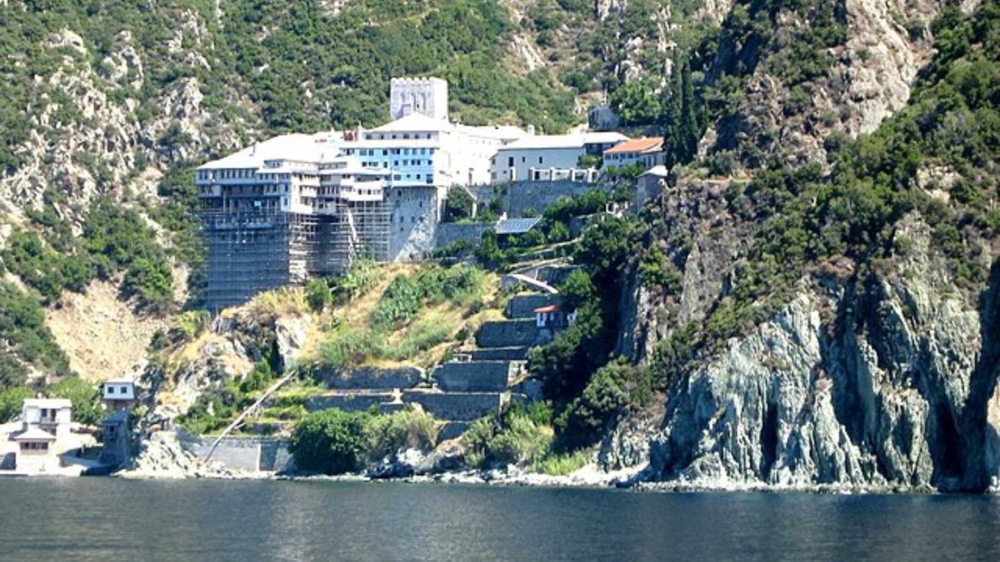 Cities and Places That Completely Shun Tourists