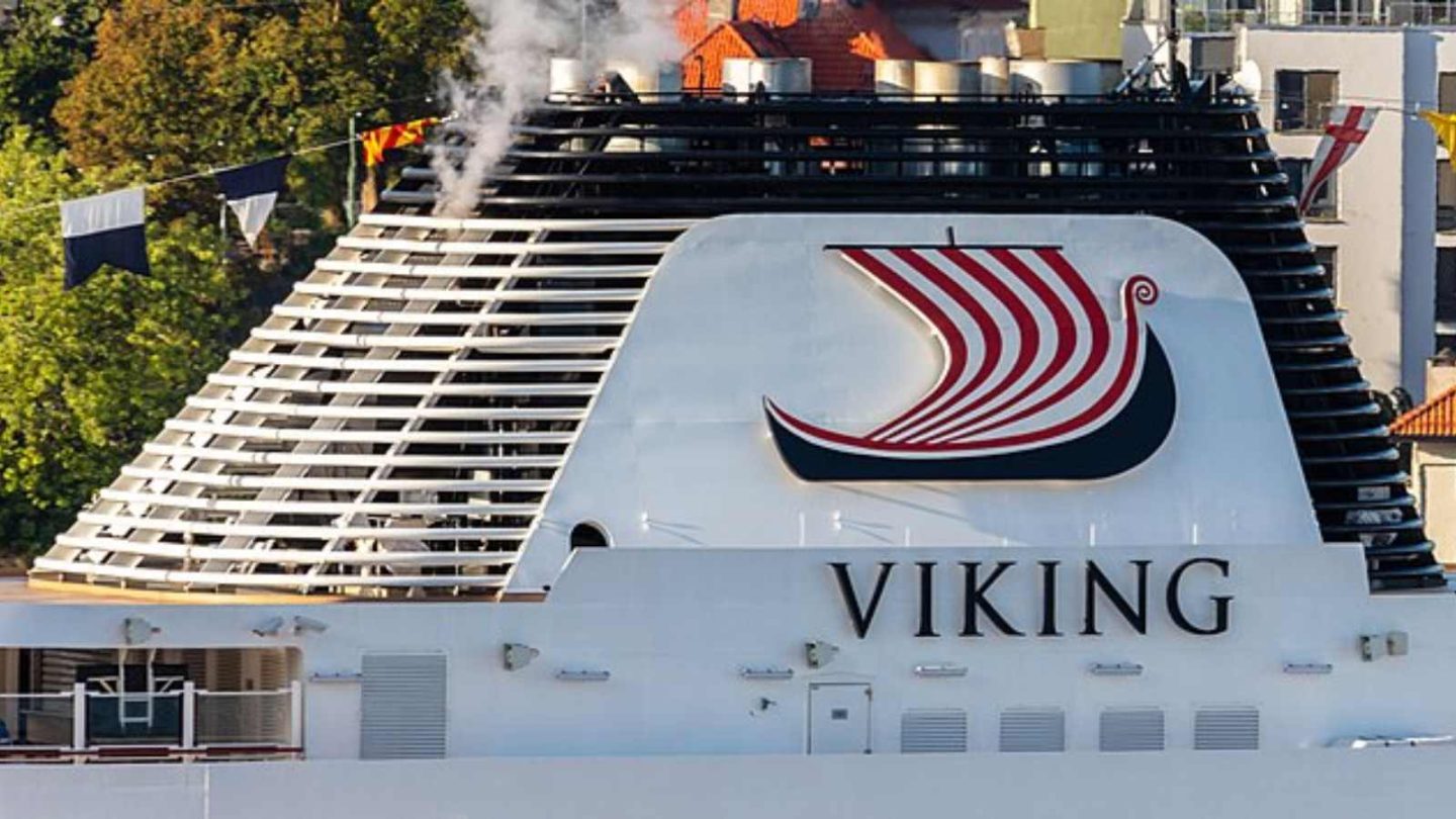 Amazing Travel Companies That Love Hiring Workers Over 65