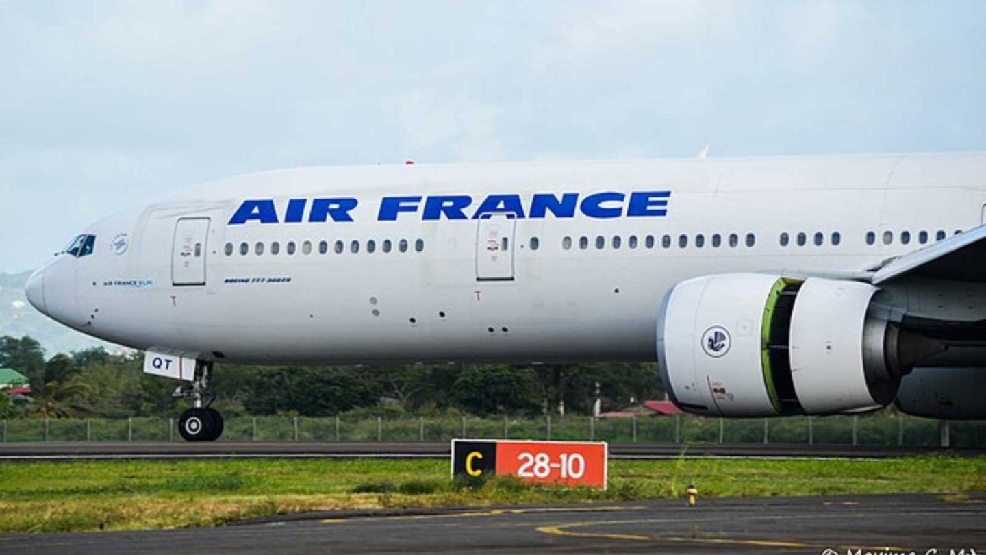 Top International Airlines for Luxury First and Business Class Travel