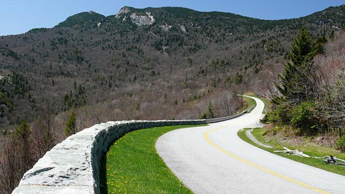 Iconic Stops That Will Make Your Southern Summer Road Trip Unforgettable