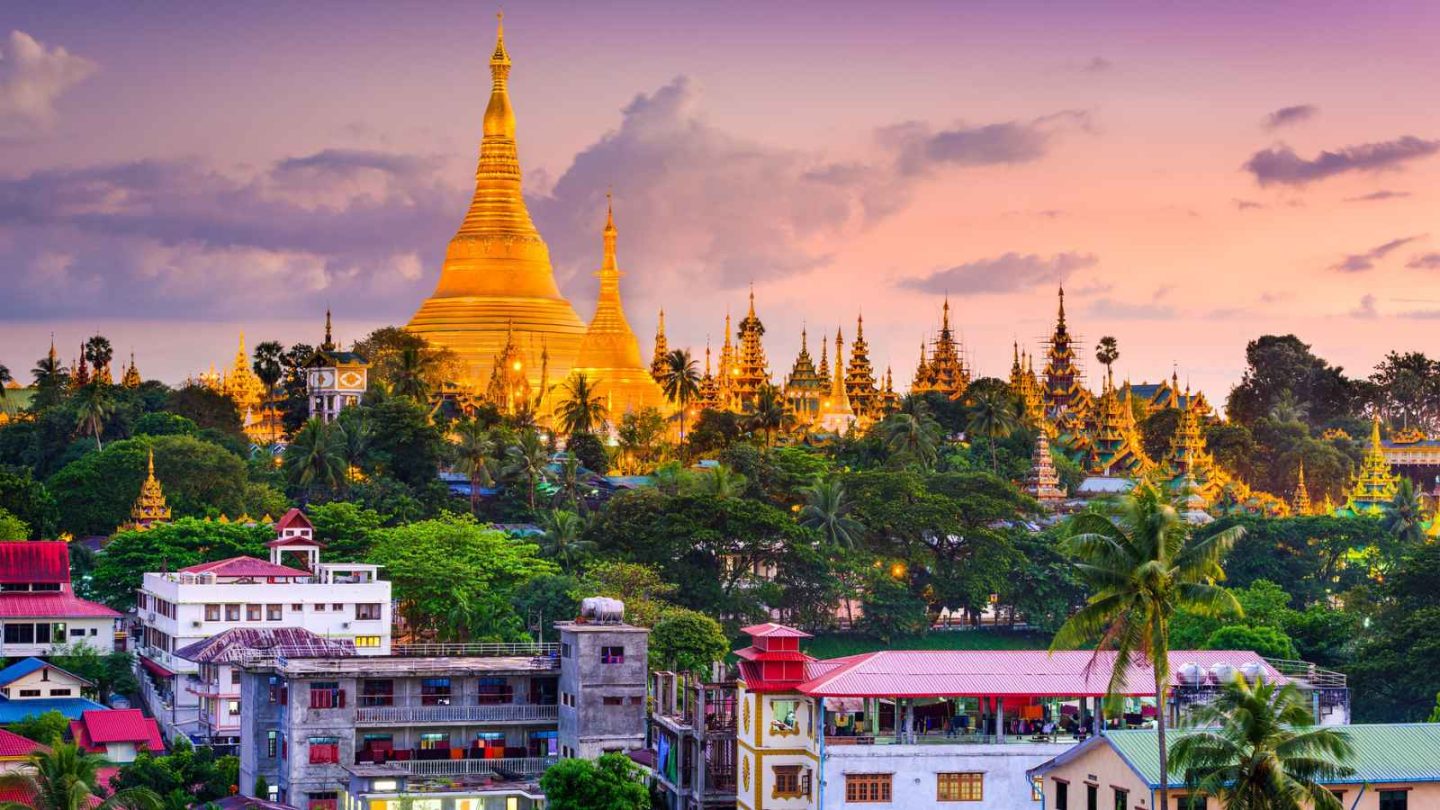 15 Famous Cities That Aren’t National Capitals