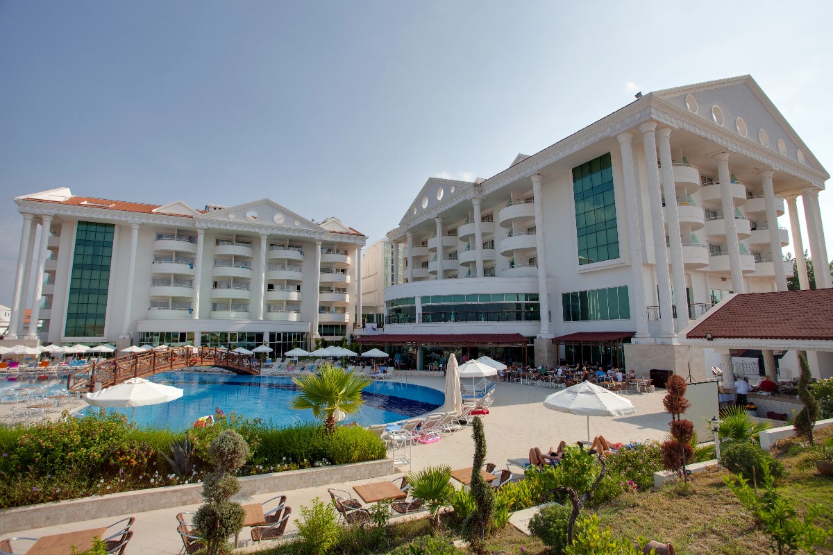 best hotel name ideas