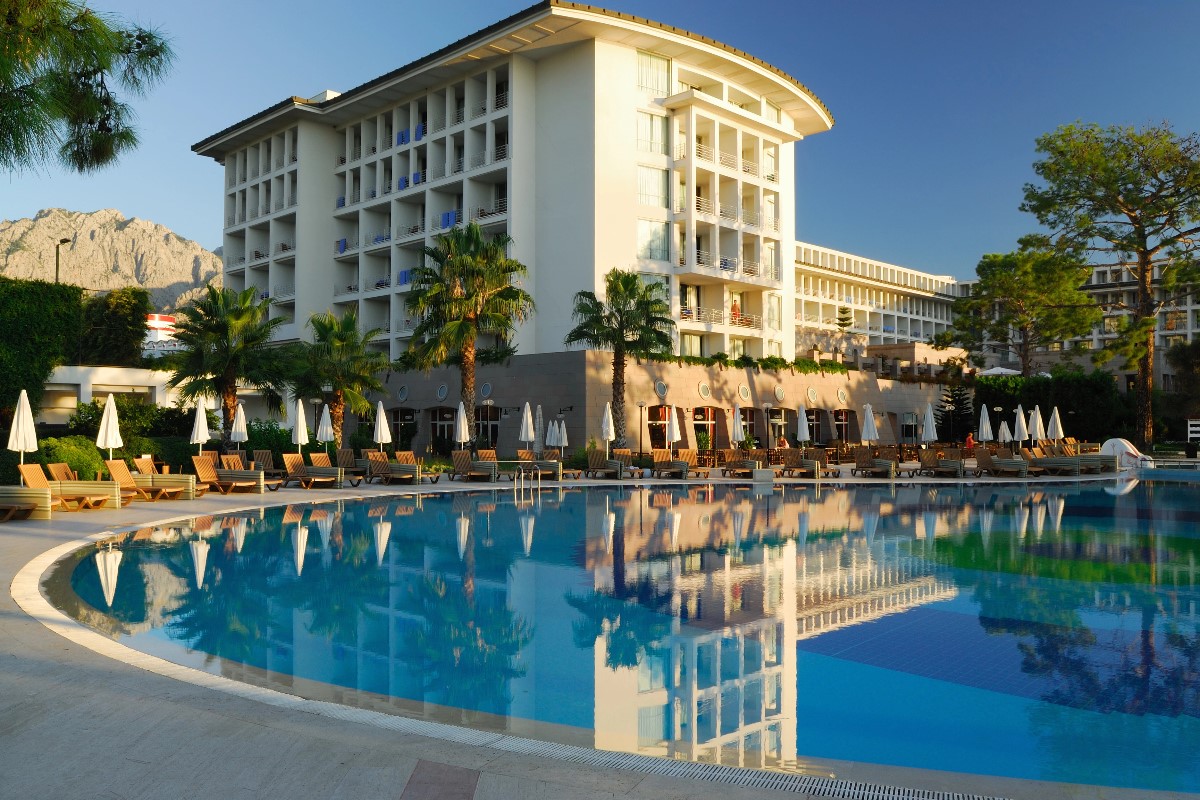 best hotel name ideas