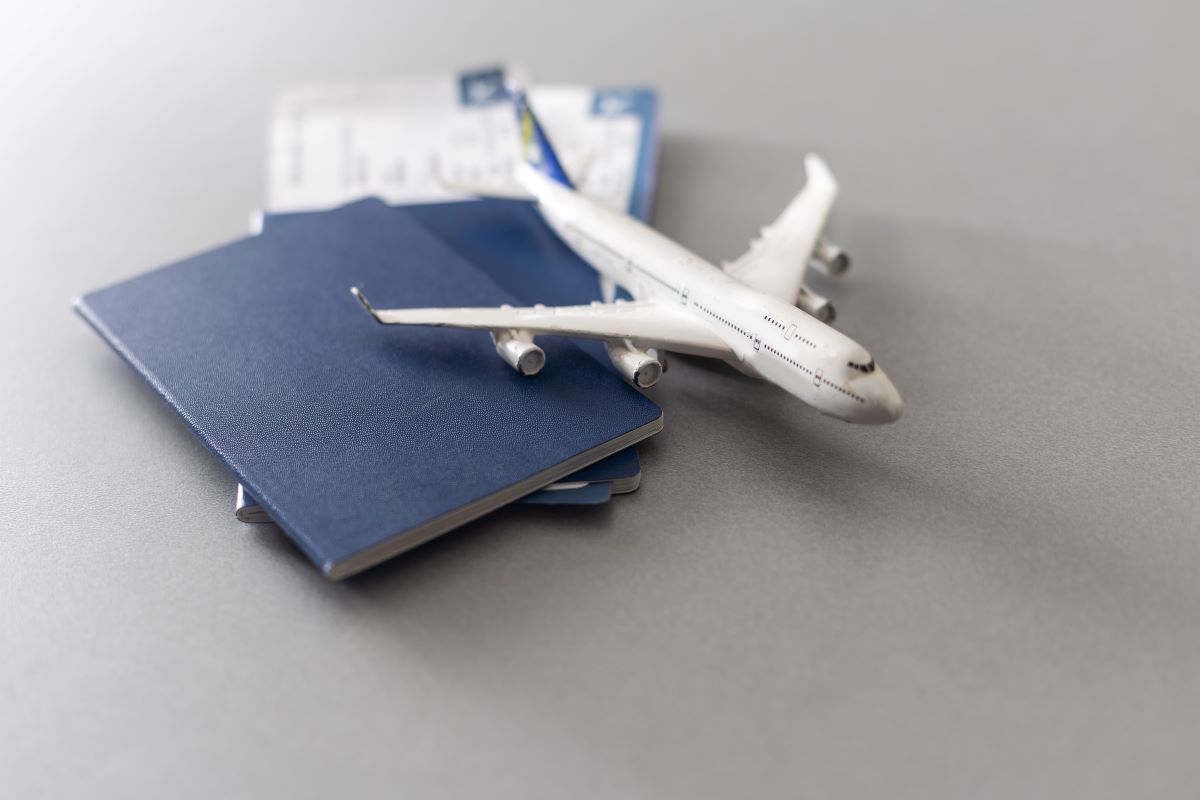 how to book cheap flights