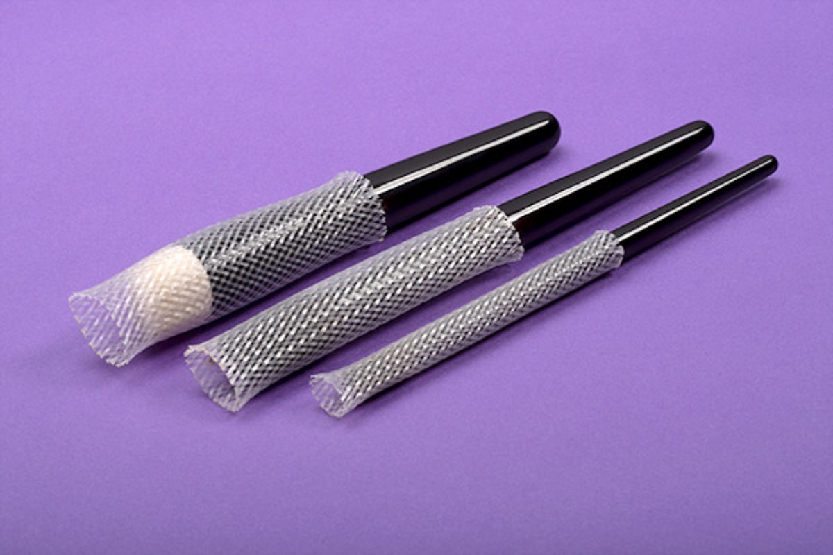 how to pack makeup for travel