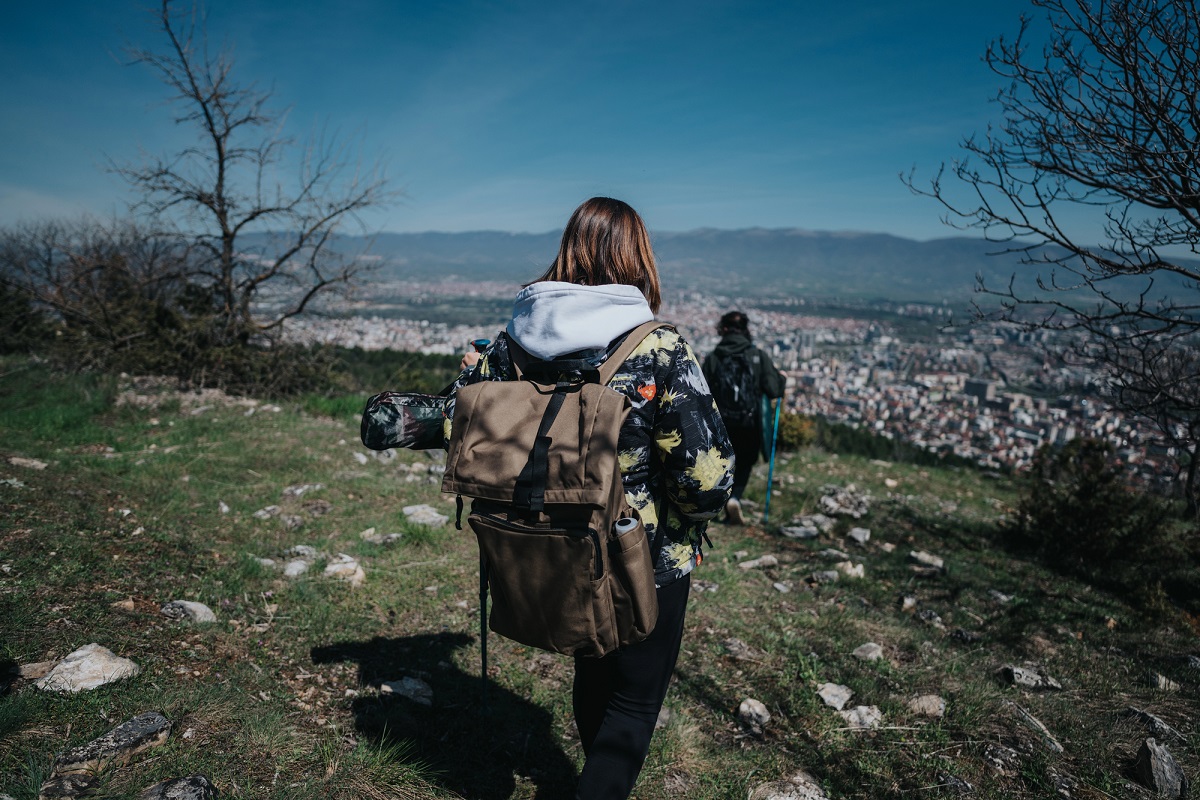 how to pack for backpacking