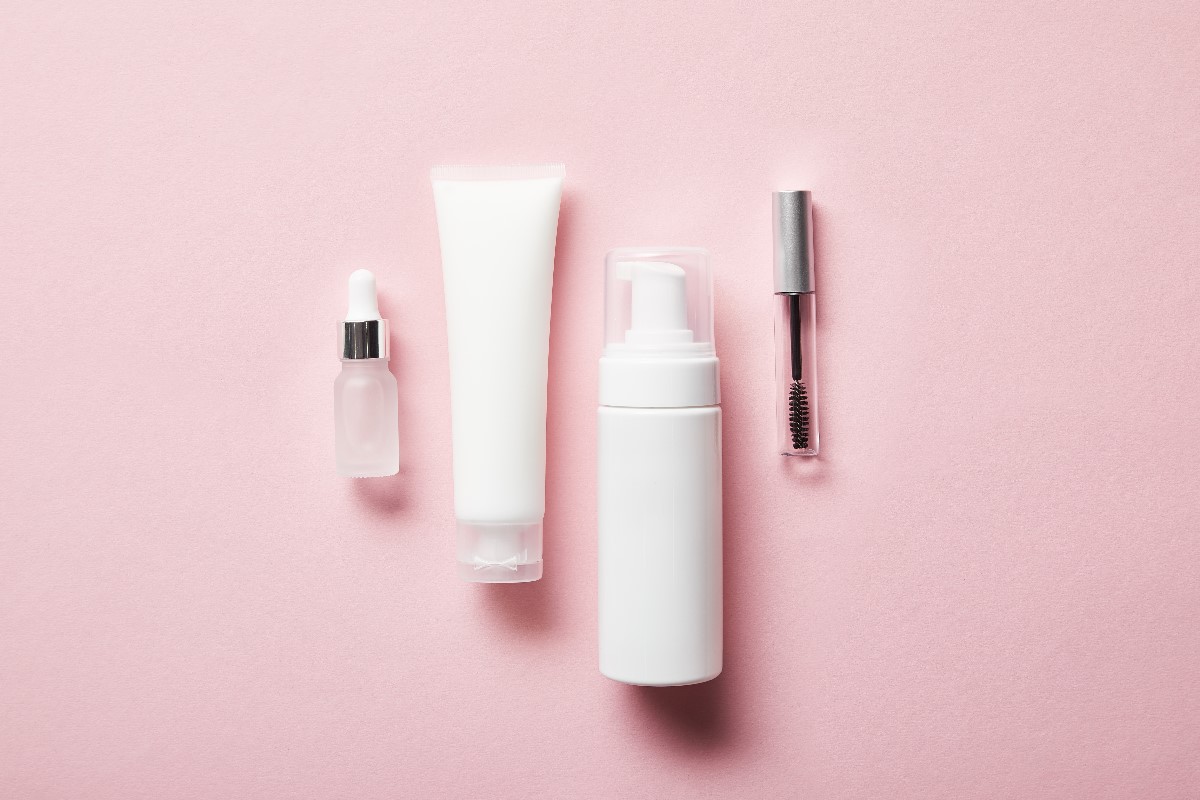 how to pack toiletries for travel