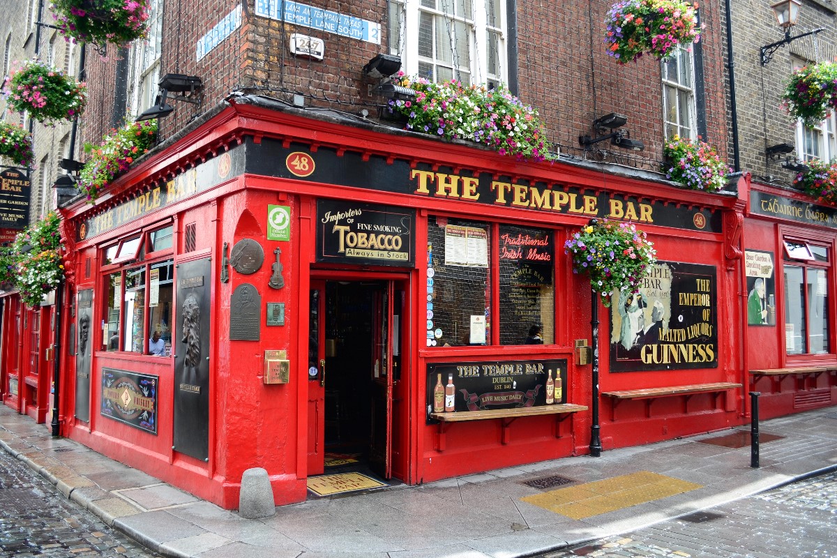 where to stay in dublin ireland