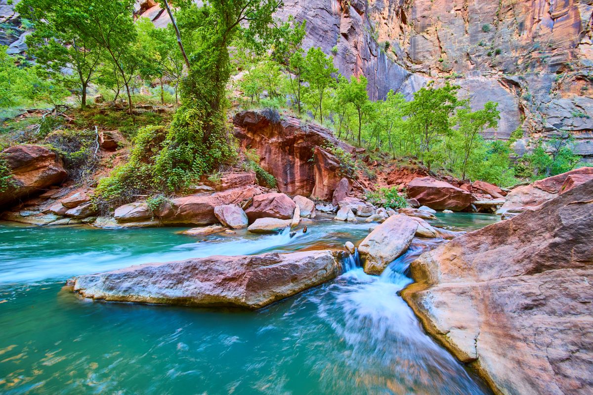 when to visit national parks
