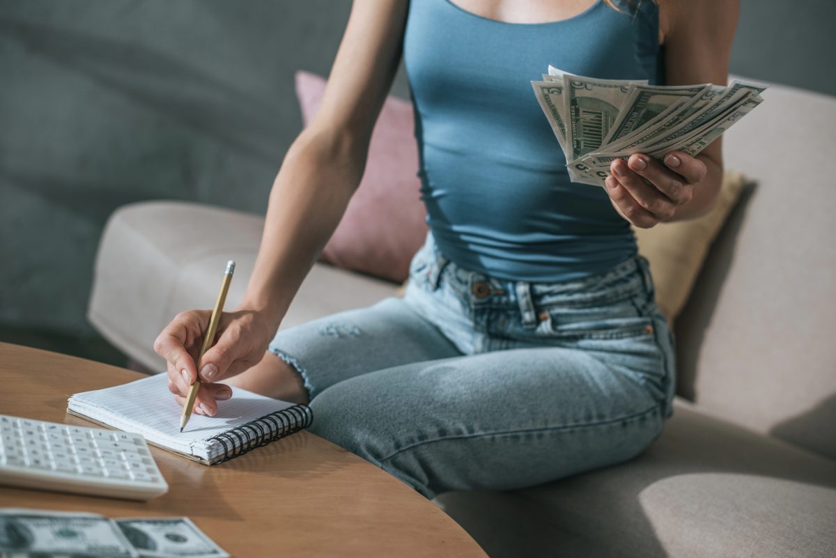 how to save for a trip