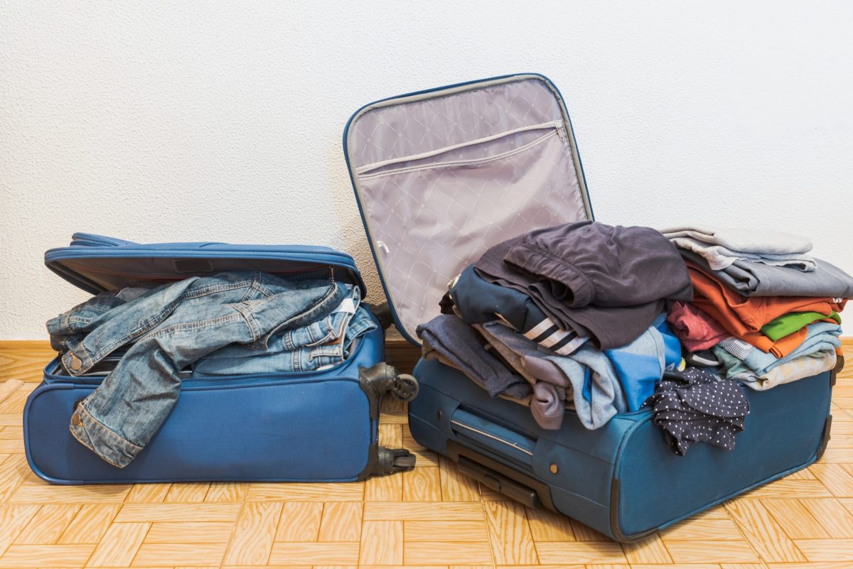 how to fold suits for travel