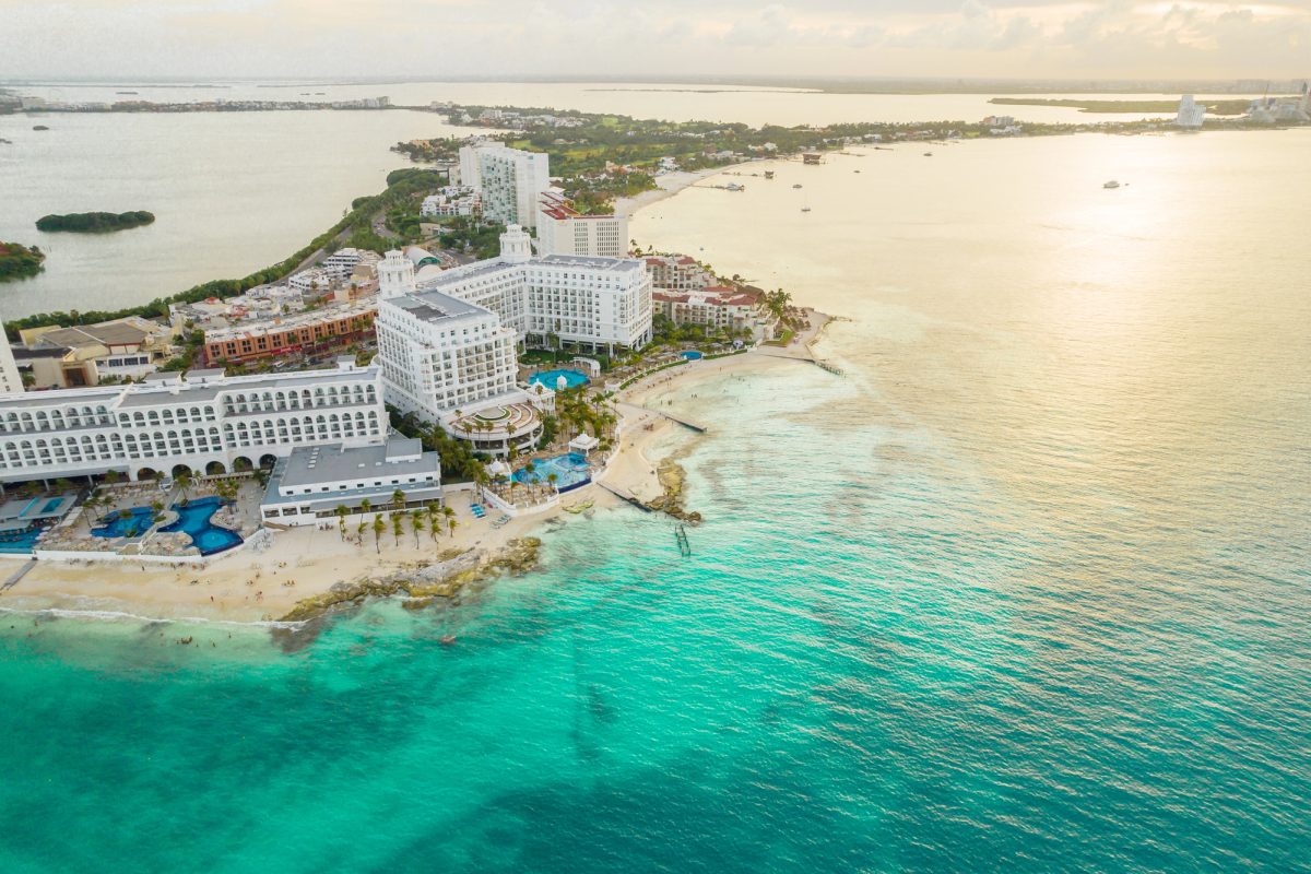 how to plan a vacation on a budget