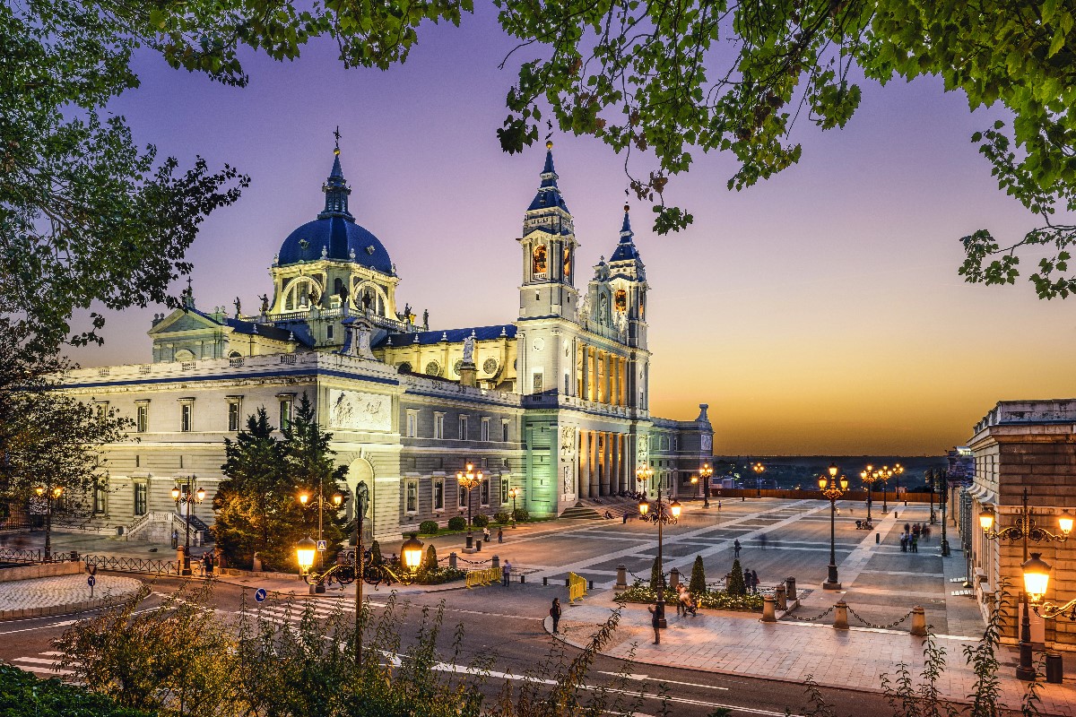 where to stay in madrid