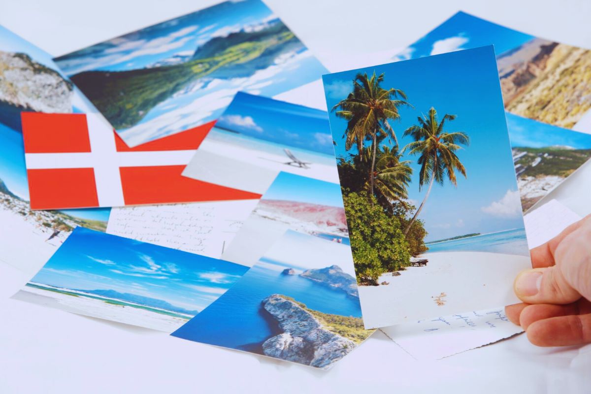 how to gift a vacation for christmas