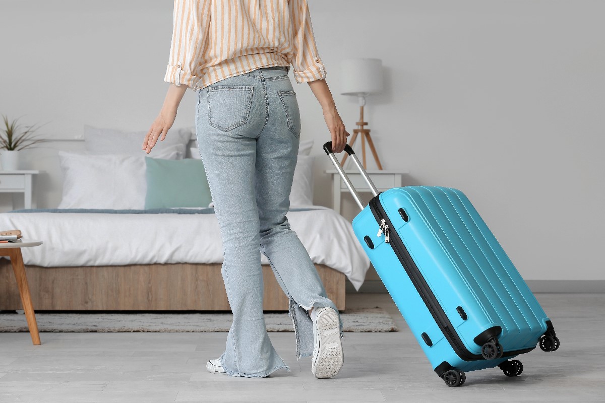 how to pack for a month in europe