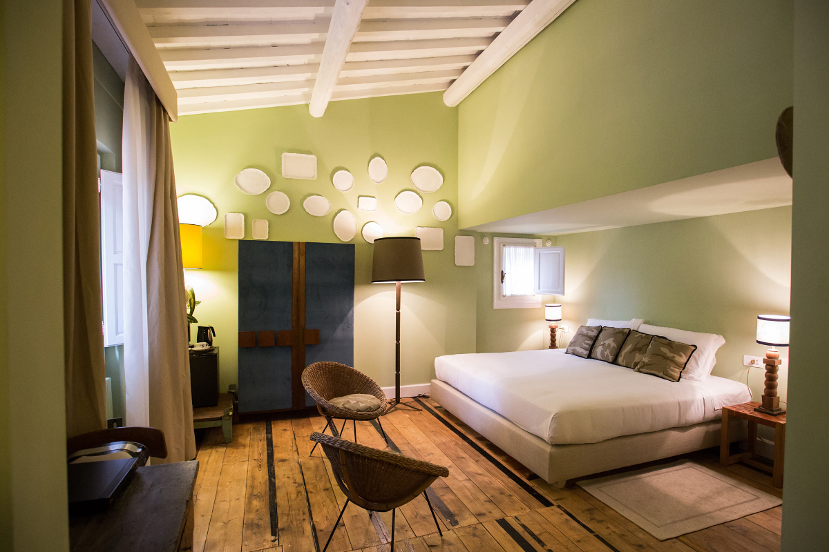 where to stay in florence italy