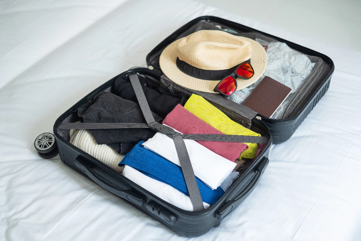 how to pack for two weeks